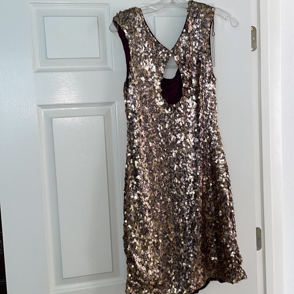 Cache Sequin Dress Key Hole Back With Hook Closur… - image 2